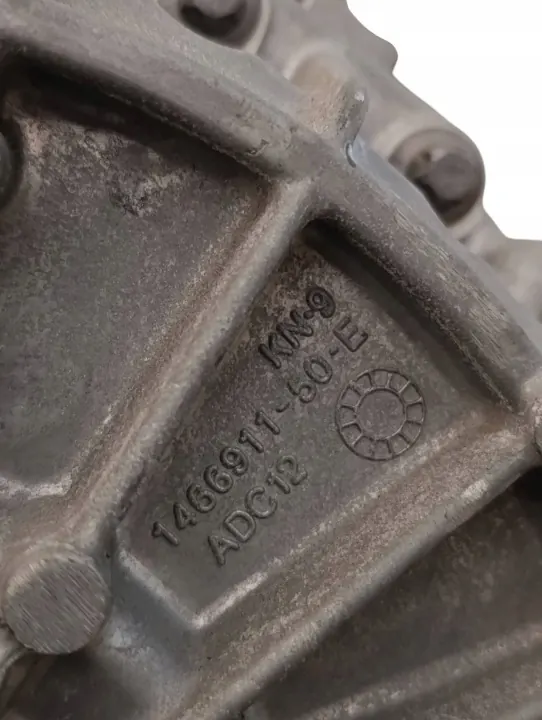 Motor elétrico traseiro Tesla OEM 12098000 - Usado image 10