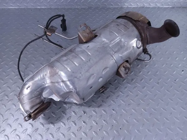 DPF/Catalizador Toyota ProAce City OEM SU001B3464 image 3
