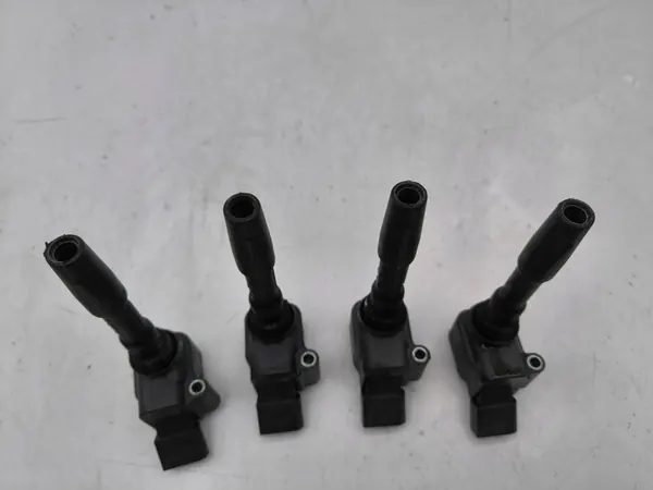 Bobina de ignição de alta tensão Audi A6 S6 C7 2018 OEM 06H905110L image 3