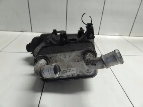 Tapa filtro aceite OEM 264102F020 para Kia Sorento II image 3
