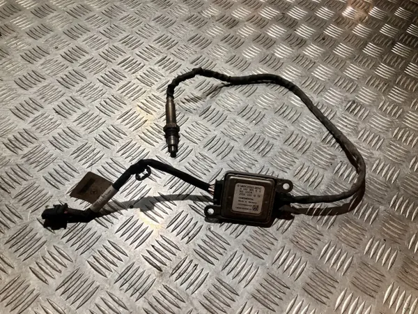Mercedes-Benz OE A0009051512 Sonde Lambda image 2