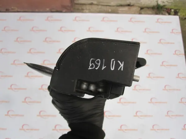 Store de coffre BMW X3 E83 07r Pièce OEM image 3