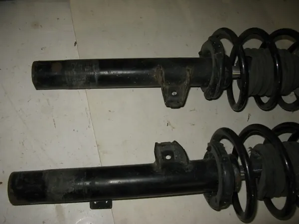 Ammortizzatore anteriore con molla BMW 3 E90 E91 E92 E93 OEM image 5