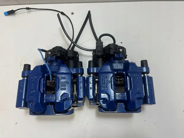 BMW XM 2023 Bromsskiva & Bromsok Set OEM 6899173 image 7