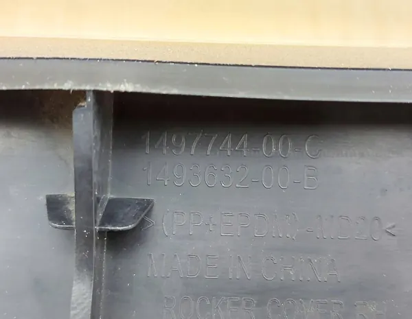 TESLA MODEL Y Right Side Threshold 1497744-00-C image 8