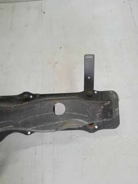 Rear Bumper Reinforcement Beam Kia Carens II OEM image 4