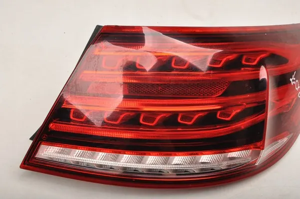 MERCEDES COUPE W207 15-18 RECHTER ACHTER LED LICHT image 2
