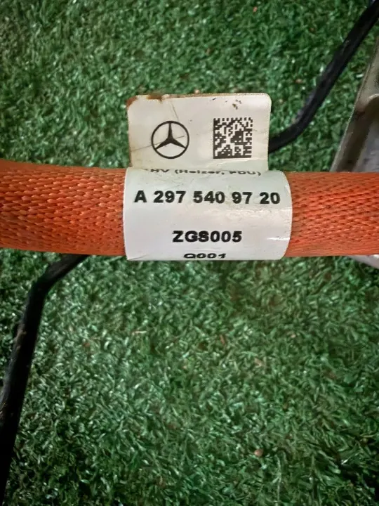 Chauffage batterie Mercedes-Benz EQS OEM A0008358103 image 6