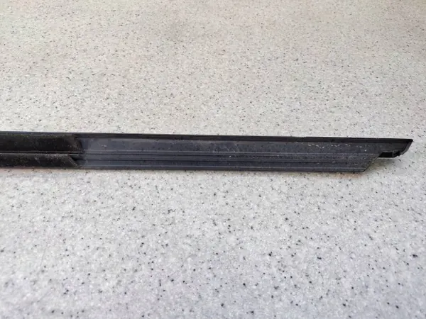 BMW OE AOP45070 Rechte Heck-Schaberstange Schwarz image 6