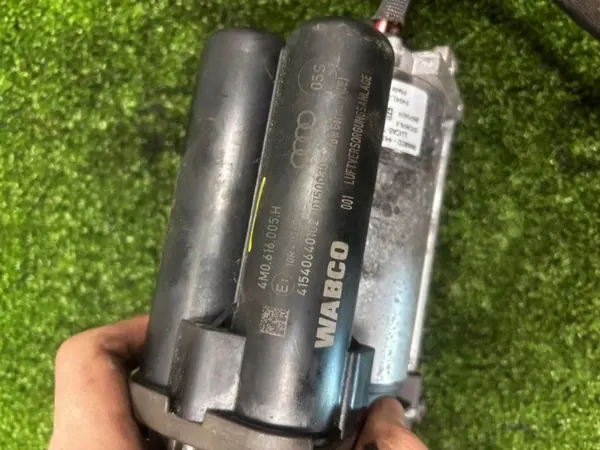 PORSCHE Suspension Compressor 4M0616005H 3.0L 2020 image 5