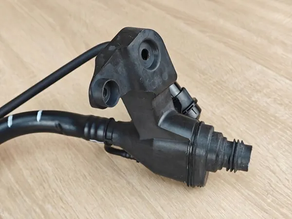 AdBlue-täyttöputki OEM 7440011 BMW X6 G06:lle image 5