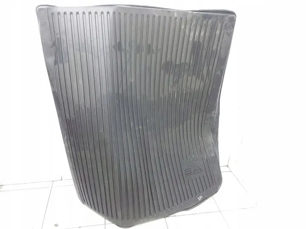 AUDI A6 C7 Kombi Tavaratilan matto 4G9061180 image 2