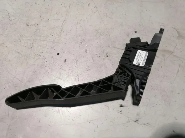Ford Ecosport 2020 Kaasupoljin OEM H1BC9F836A4D image 2