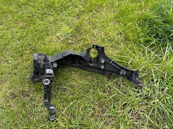 Suporte de farol esquerdo Audi A4 B8 OE 8K0805607B image 2