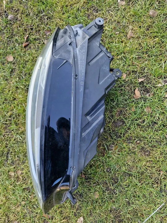 VW GOLF 7 VII FAROL DIREITO BI-XENON image 2