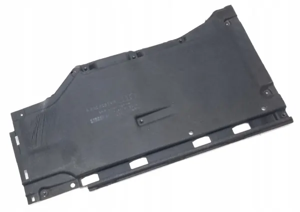 Audi OE 8W7825208A Underrede Skydd - Begagnad image 2