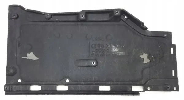 Audi OE 8W7825208A Underrede Skydd - Begagnad image 5