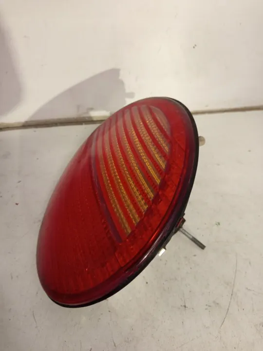 Lanterna traseira esquerda VW New Beetle 98- usado OEM image 3