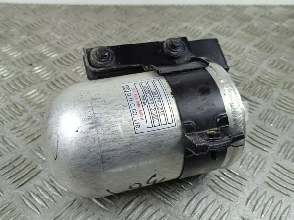 Secador AC Kia EV6 OEM T301730942 - Usado image 2