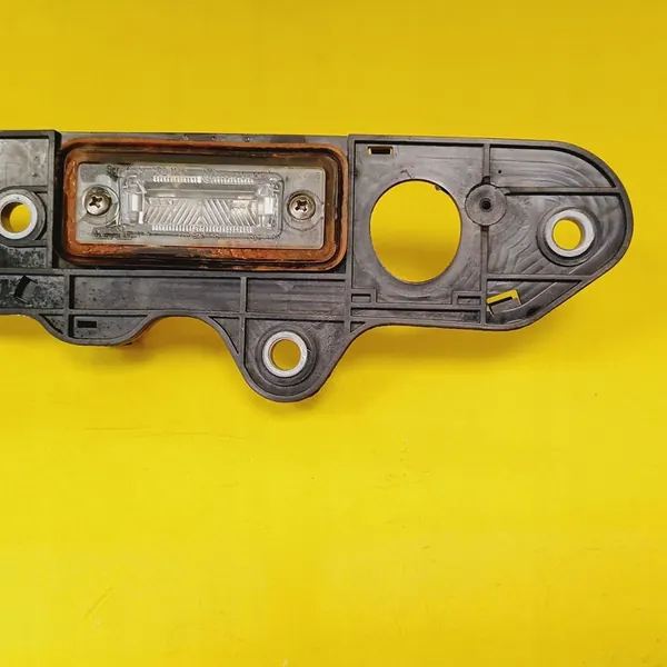 Acabamento da tampa do porta-malas Micro Switch VW Passat B6 Kombi image 4