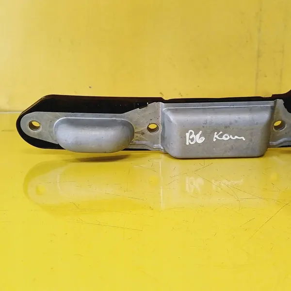 Acabamento da tampa do porta-malas Micro Switch VW Passat B6 Kombi image 8