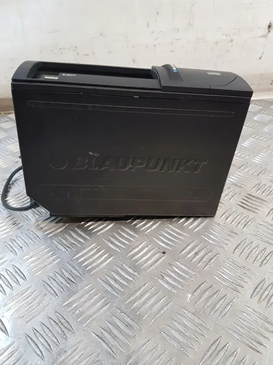 Changer de disques Blaupunkt CDC-A08 OEM 7607274002 image 7