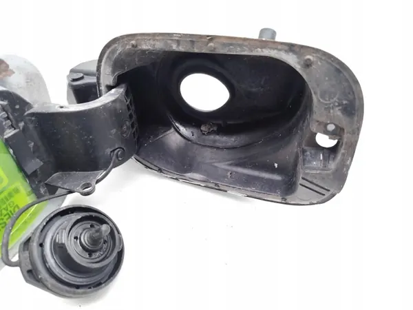 Tapa de depósito OEM 1K0010497C para Skoda Octavia III image 3