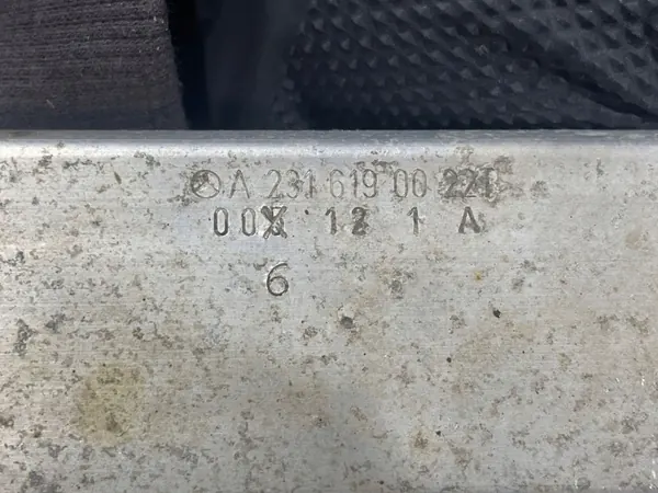 Mercedes-kiinnike OEM A2316190022 - Käytetty osa image 3