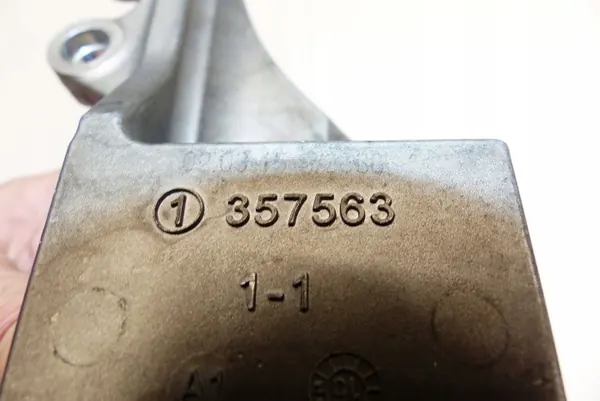 Suporte compressor OEM 357563 para Volvo image 5