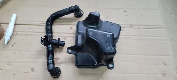 A6 C8 4K Mangueira de Vácuo 2.0 TFSI Híbrido 06L133121H A7 4K image 9