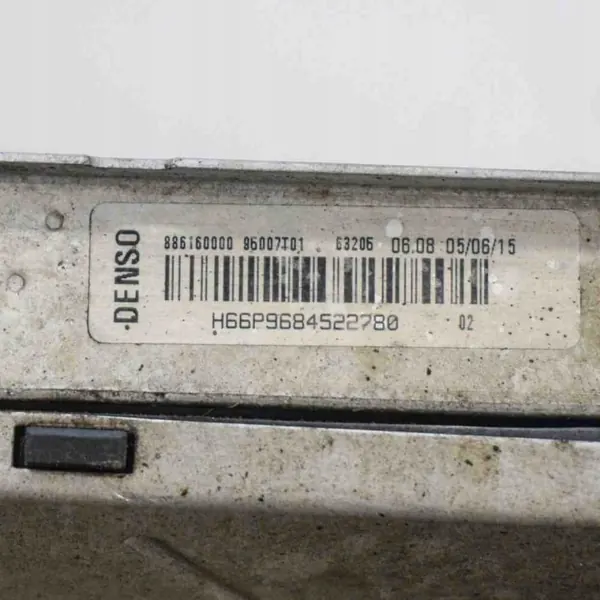 Pièces de refroidissement OEM 9812028580886160000 Peugeot 2008 image 6