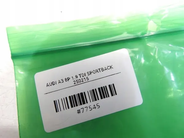 Tapa de parachoques trasero Audi A3 8P Sportback LY7H OEM 8P4807441 image 4