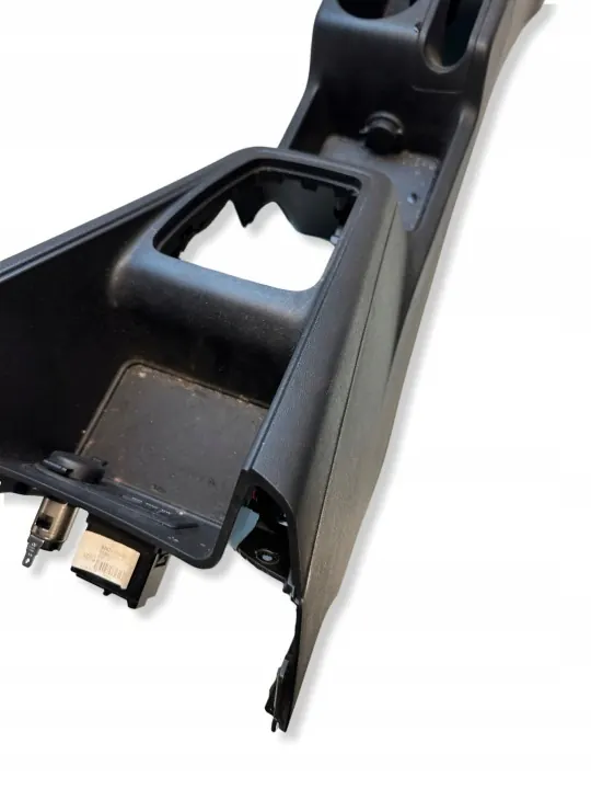 KIA Venga 1.6 benzine middenconsole OEM 846501P000 image 3