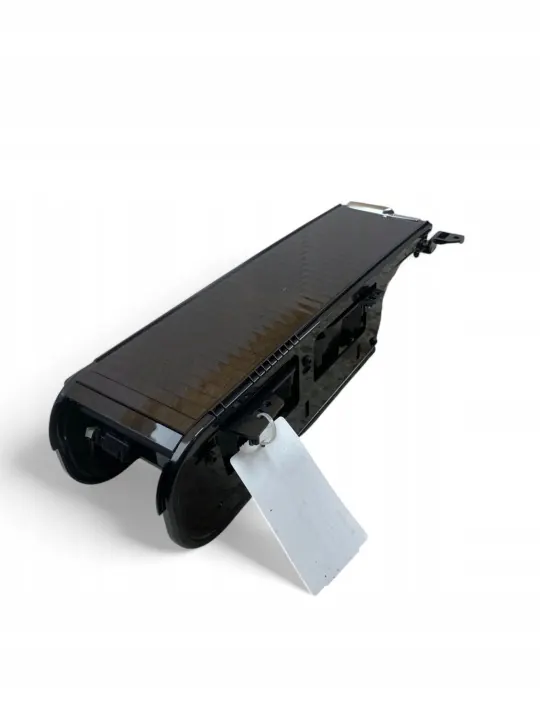 Volvo XC90 Framre dryckeshållare OEM 31389958 image 10