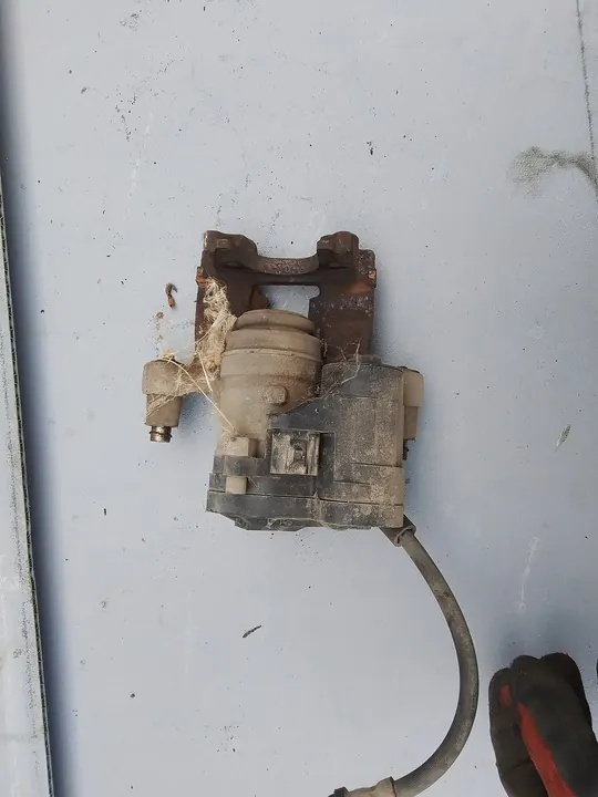 Bremssattel Links Hinten VW Passat B8 Skoda Superb III OEM image 2