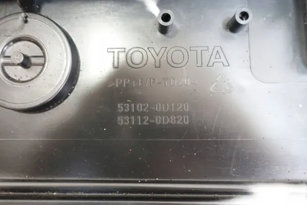 OEM 53102-0D120 framstötrandgallret för Toyota Yaris thumbnail 10