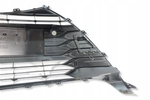 OEM 53102-0D120 framstötrandgallret för Toyota Yaris thumbnail 9