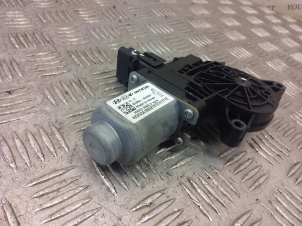 Motor de janela dianteira esquerda OEM 82450G2020 image 6
