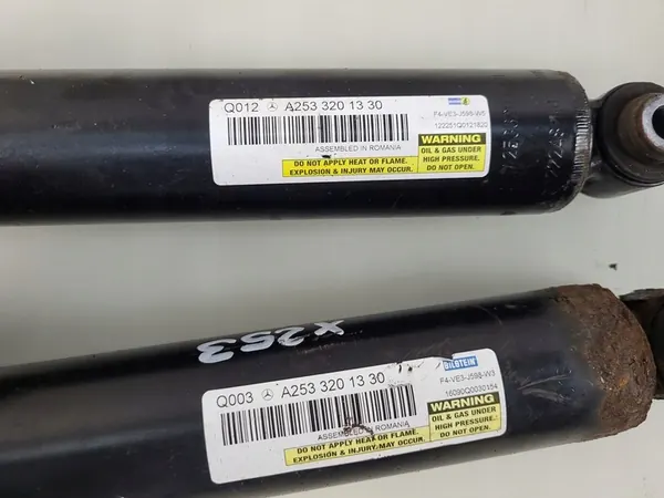 Bakre stötdämpare MERCEDES GLC X253 A2533201330 image 5