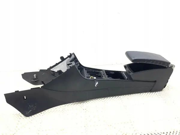Middentunnel OEM 3AB863241E voor VW Passat B7 Station image 4