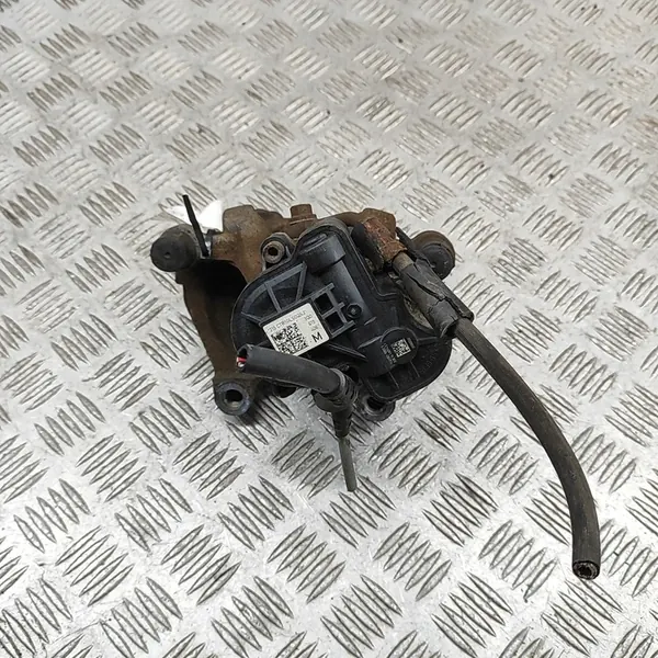 Hinterer Bremssattel VW Passat B8 3Q0615424 image 2