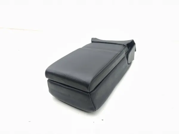Accoudoir arrière OEM AMD213526 pour Chevrolet Captiva 2007 image 4