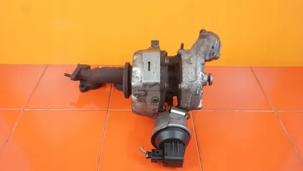 TIGUAN A3 EOS GOLF 2.0 TDI Turbo 03L253010C image 3