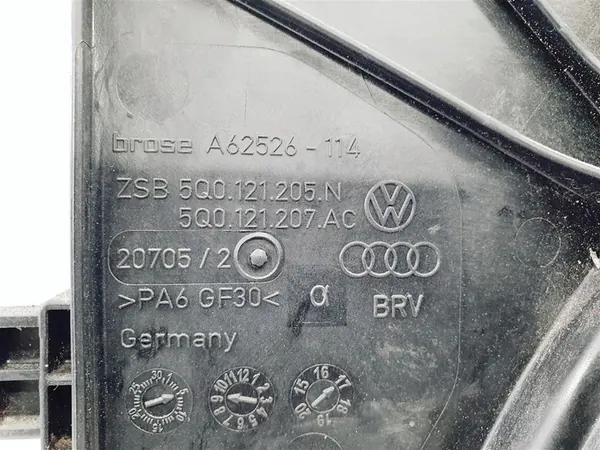 VW Audi Seat Skoda Fläkt + Hölje 5Q0121205N image 7