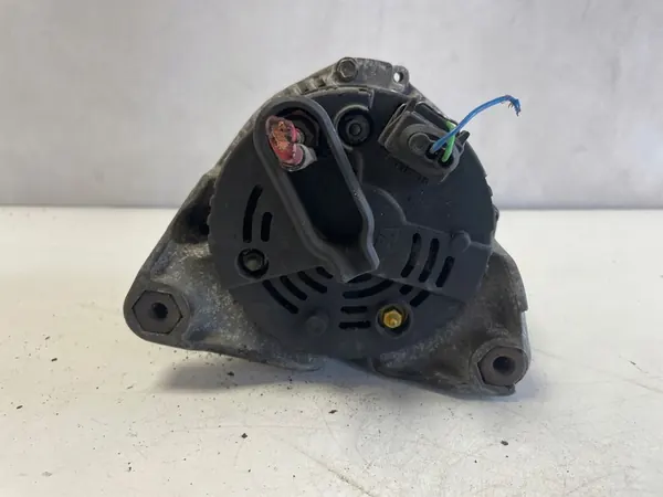 BMW E46 Vaihtovirtageneraattori 14V 90A image 3