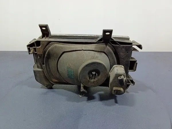 Farol Direito VW Transporter T4 701941018 image 4