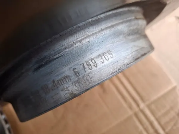 Remschijven achter 300x20mm OEM 34216799369 BMW X1 image 6
