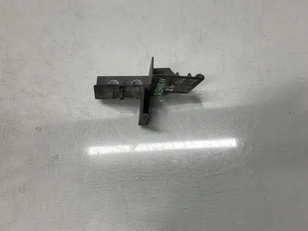 Renault Scenic IV Linker Frontscheinwerferhalter OEM 622216575R image 3