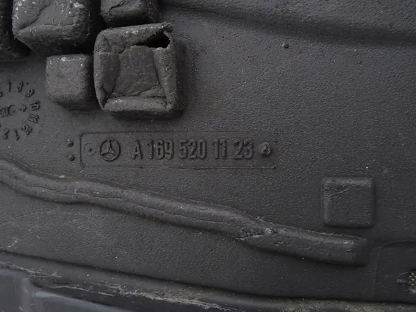 Motorkåpa Mercedes W169 W245 A1695201123 image 5