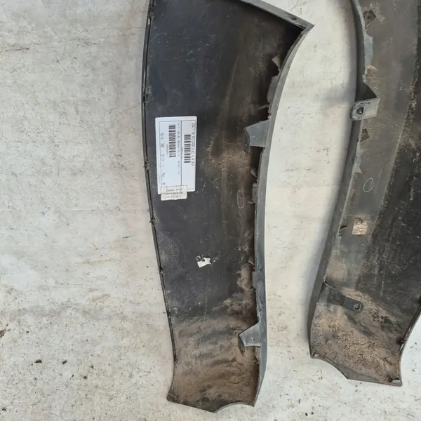 VW Amarok Lift 16 Etupuskuri Oikea Trim 2H6853728 image 3